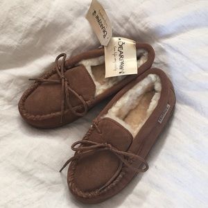 NWT BearPaw  slippers
